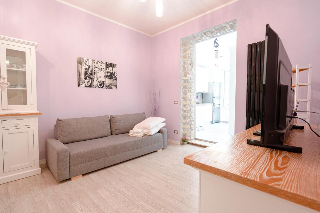 Appia Purple Terrace Apartment In Rome Bagian luar foto